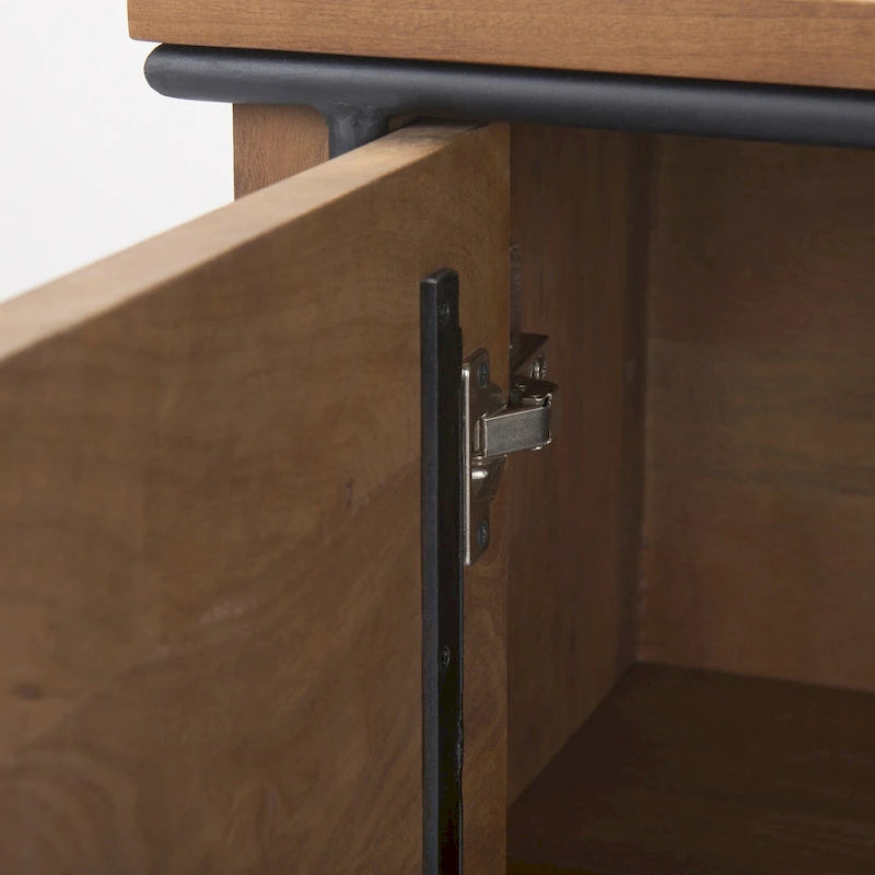Akzentschrank aus Massivholz mit schwarzem Eisenrahmen und 2 Türen - Mittelbraun